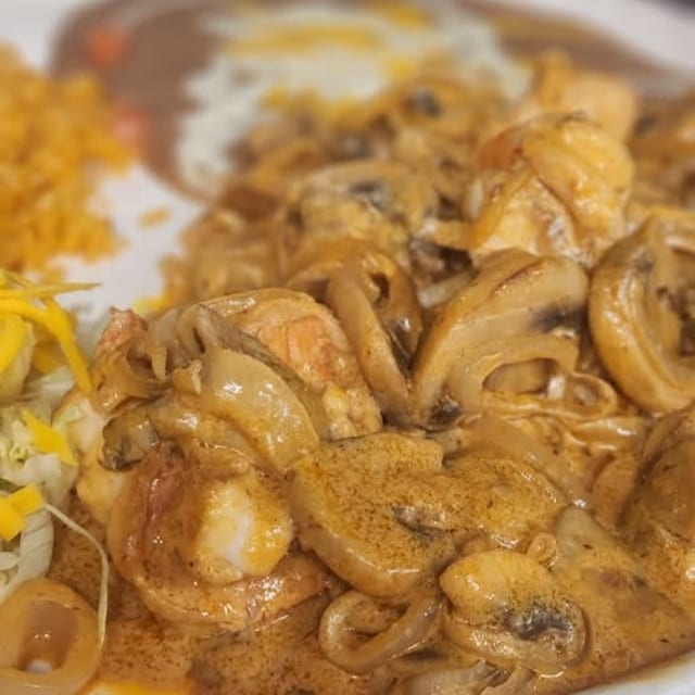 Camarones Mazatlan in Chipotle Sauce.