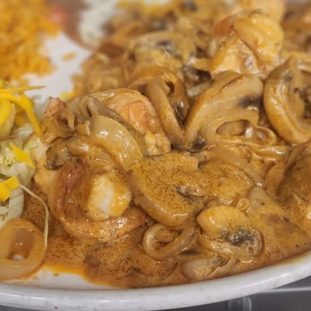 Camarones Mazatlan in Chipotle Sauce.